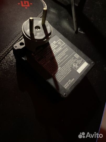 Зарядка Canon Battery charger LC-E6