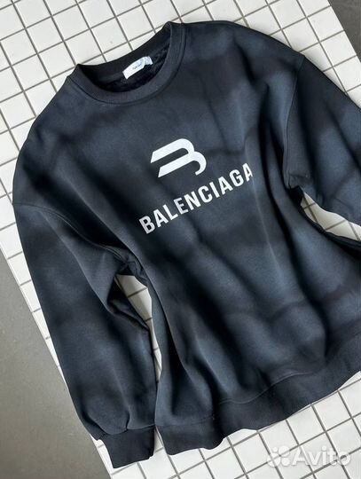 Свитшот Balenciaga тёплый на велюре оверсайз