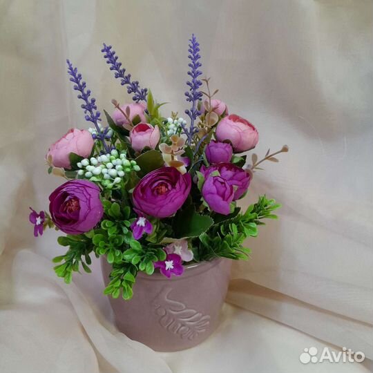 Искусственные цветы лаванда,пионы,крокусы