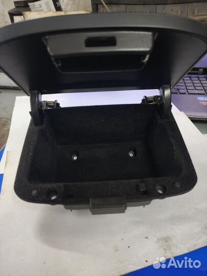 Вещевой ящик в торпедо для Шевроле Каптива