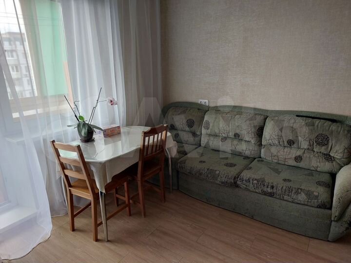 2-к. квартира, 67 м², 8/10 эт.