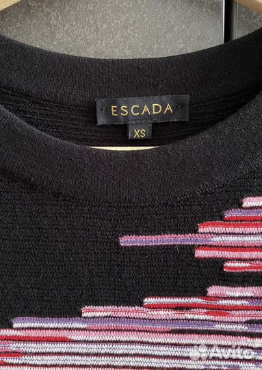Платье Escada