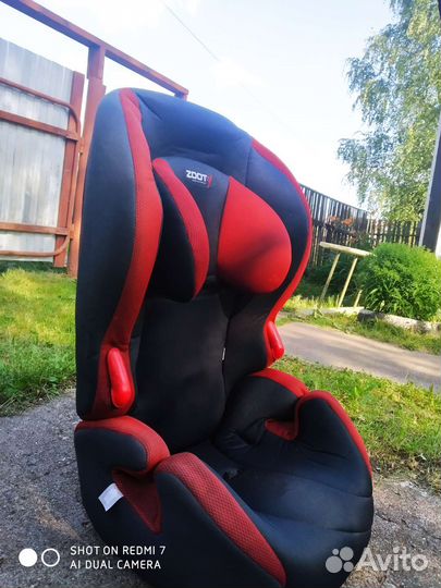 Автокресло zooty comfort