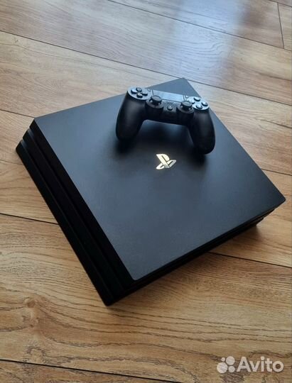 Sony Playstation 4 pro 1tb