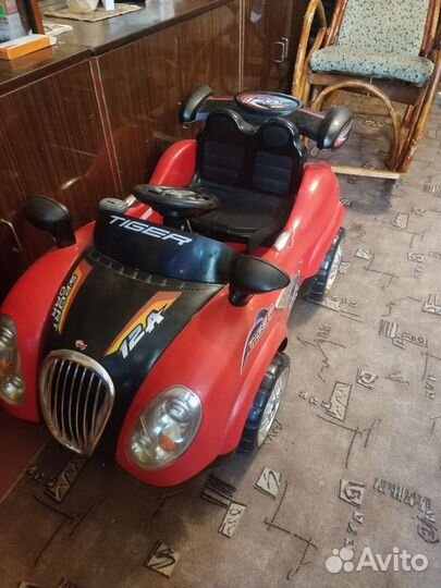 Электромашинка