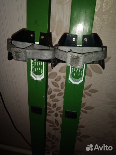 Беговые лыжи