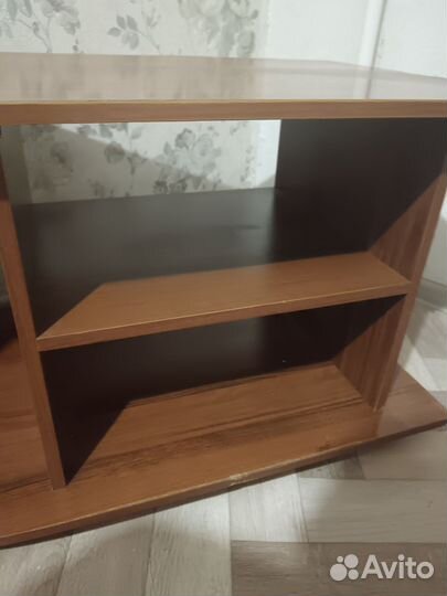 Комод и столик