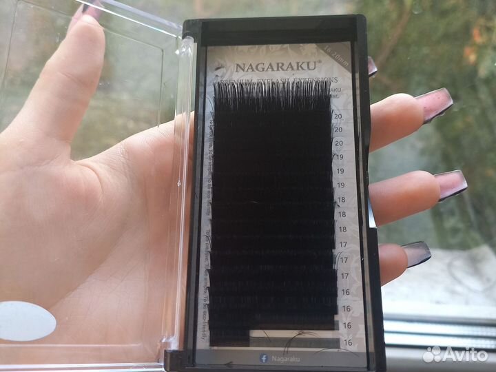 Для наращивания ресниц
