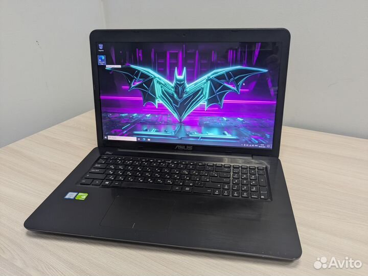 Мощный ноутбук Asus с большим экраном SSD/920mx