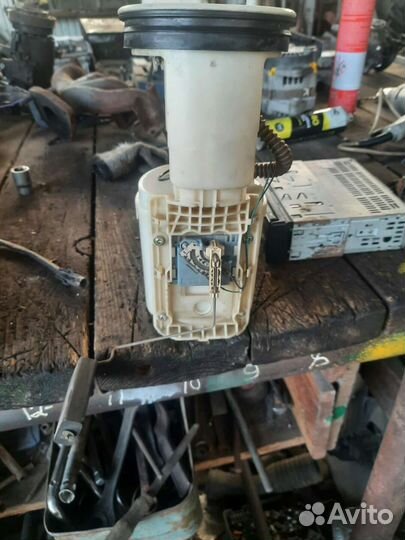 Топливный насос в сборе Skoda Vw Audi 1k0919051de