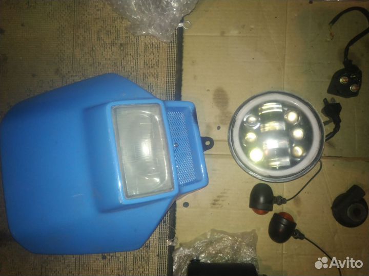 Щитки боковые Сузуки