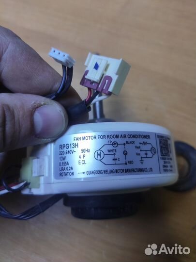 Электродвигатель внутреннего блока сплит-системы