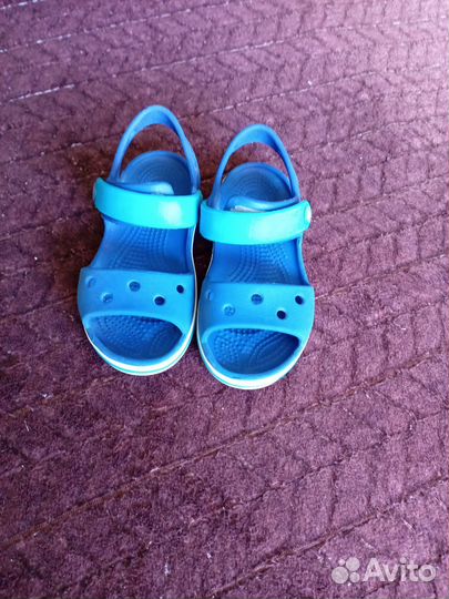 Сандалии crocs детские для мальчиков 26/9