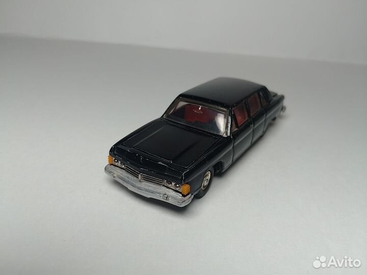 Газ-14 Чайка СССР 1:43