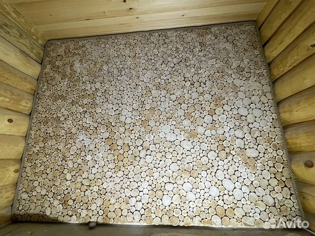 Панно из можжевельника