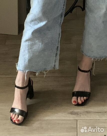 Туфли женские 39 размер