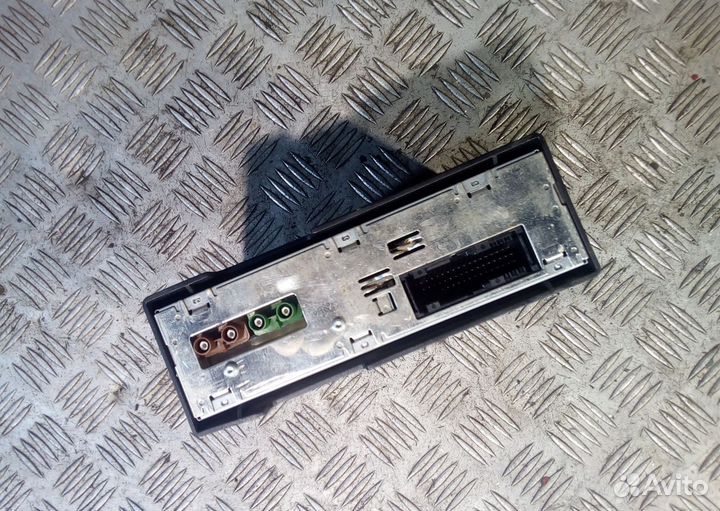 Тв-тюнер на Ауди А8