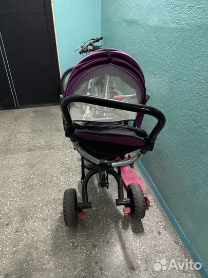 Детский велосипед с ручкой