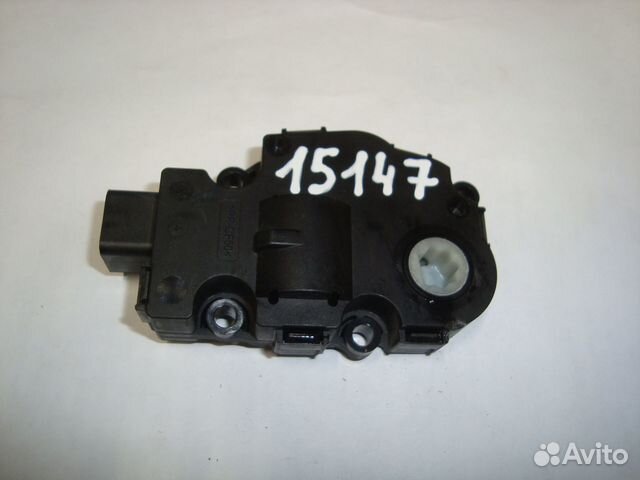 Моторчик заслонки печки W164 M642 A1669060008