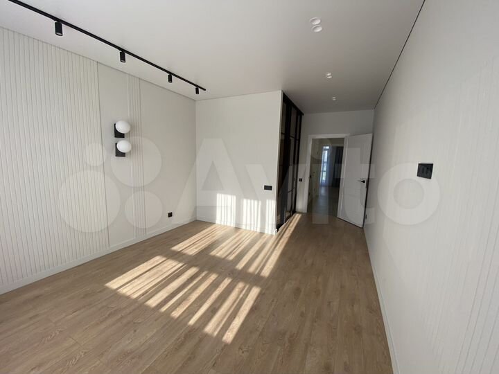 2-к. квартира, 70 м², 17/19 эт.