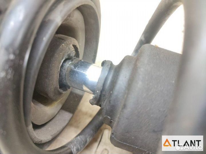 Стойка передняя левая nissan note