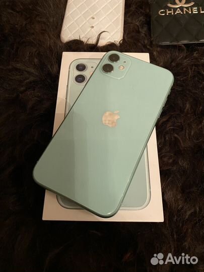 iPhone 11, 64 ГБ