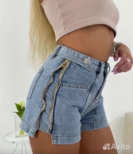 Джинсовые шорты