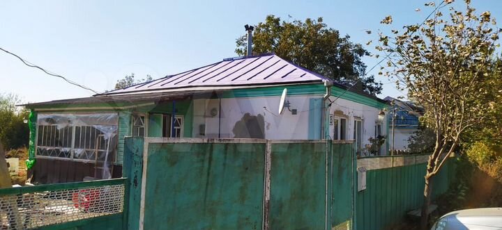 Дом 673 м² на участке 22 сот.