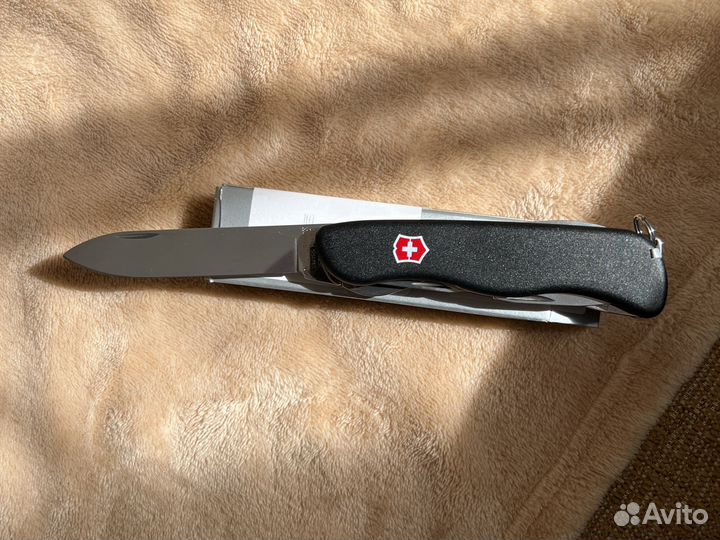 Нож Victorinox picknicker