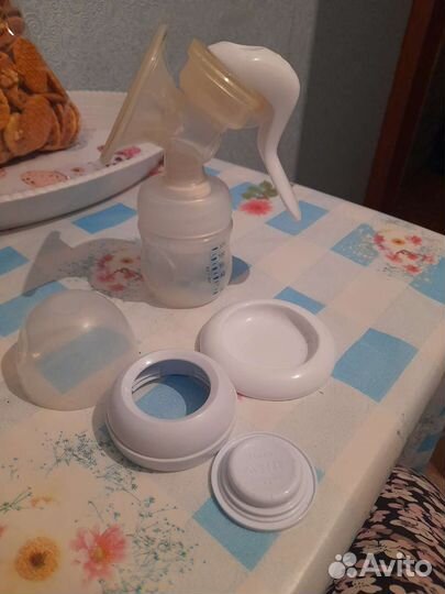 Молокоотсос avent ручной