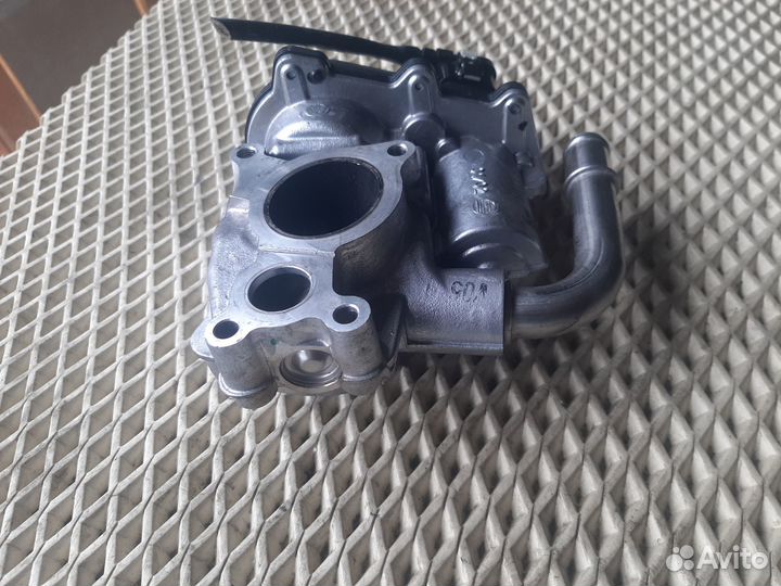 Mercedes OM642 Клапан EGR