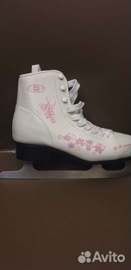 Коньки зимние,женские,белые