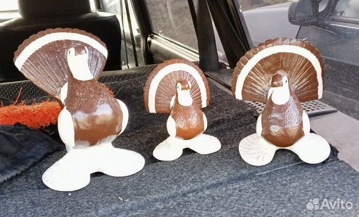 Голубь из гипса