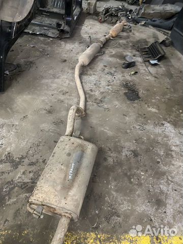 Выхлопная система Джили Эмгранд