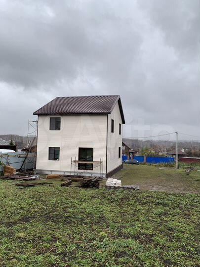 Дом 131 м² на участке 8,3 сот.