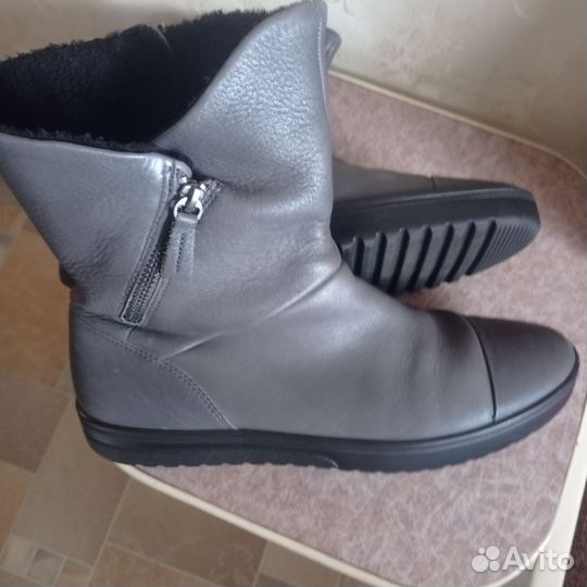 Ботинки женские р41 Ecco