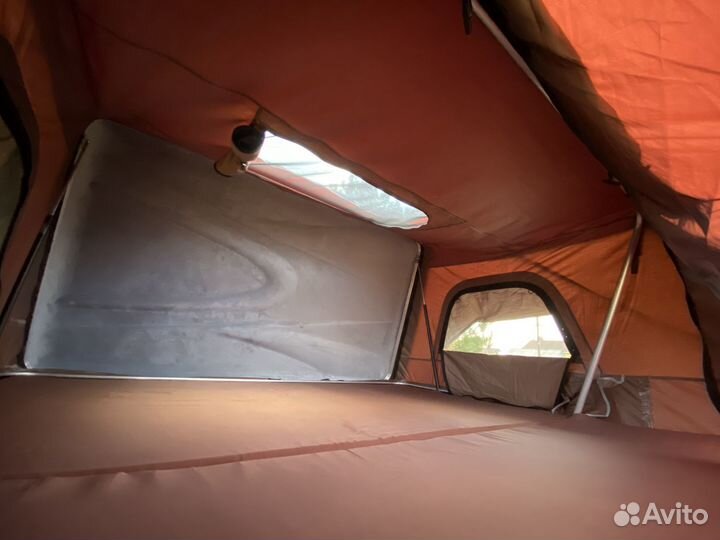 Палатка на крышу авто