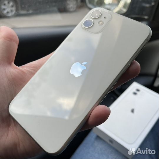 iPhone 11, 128 ГБ