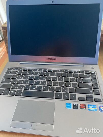 Ультрабук Samsung