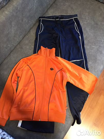 Комтюм спортивный женский