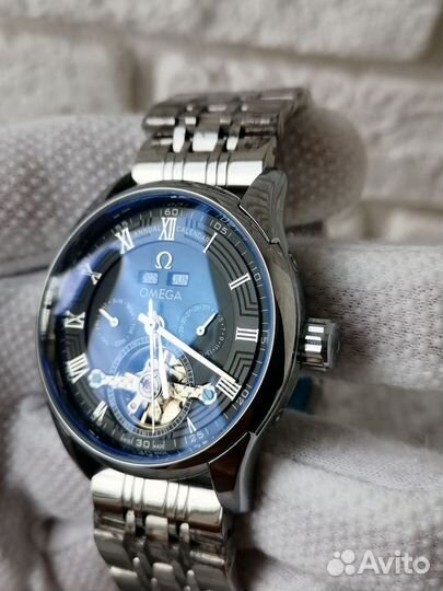 Часы Omega мужские механические