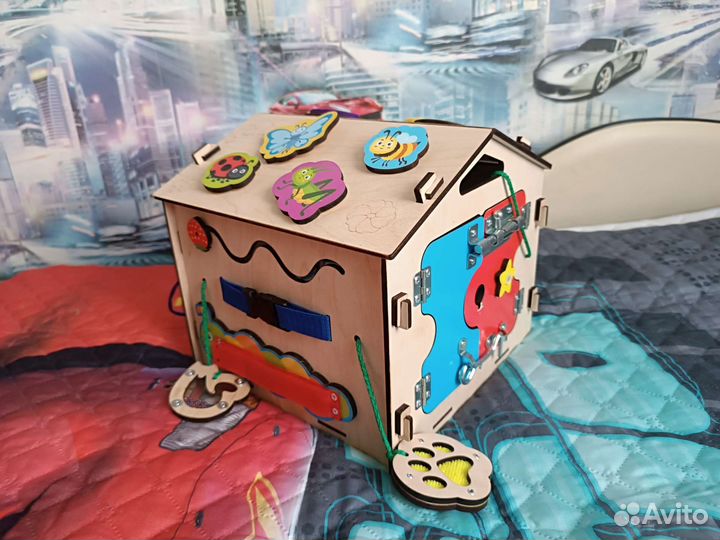 Бизиборд домик новый