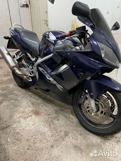 Honda cbr600f4i