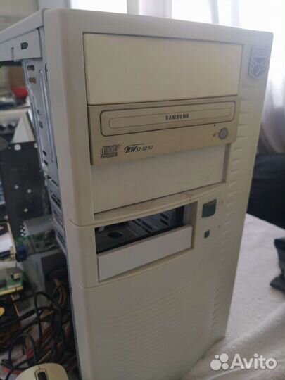 Ретро компьютер Pentium