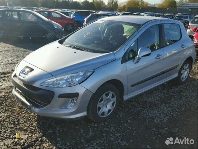 Разбор на запчасти Peugeot 308