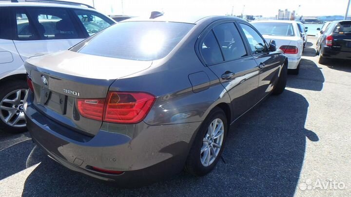 Bmw 320i xdrive F30 в разбор по болтам