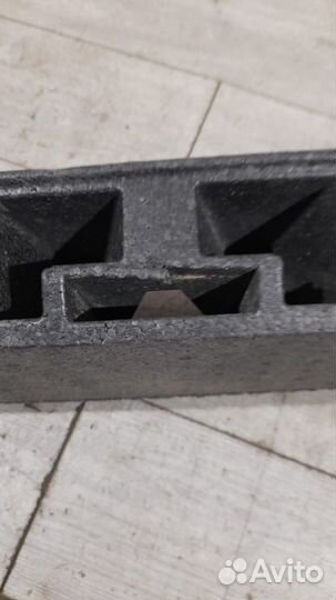 Абсорбер заднего бампера Skoda Rapid С 2012 По