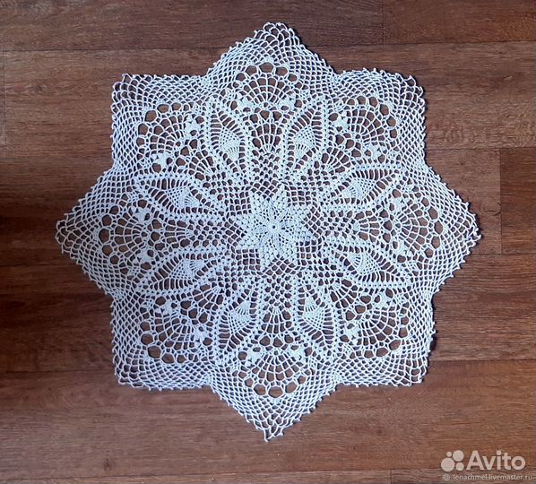 Большая ажурная салфетка Снежинка