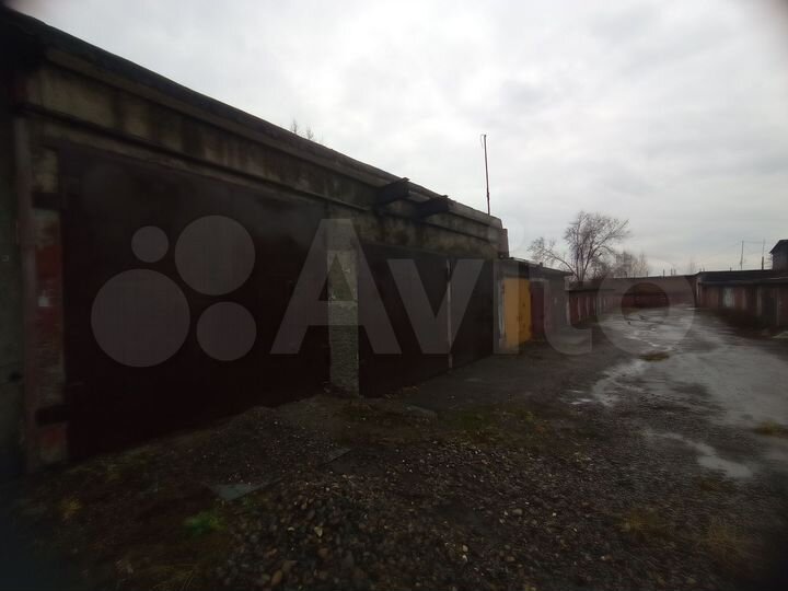 Гараж