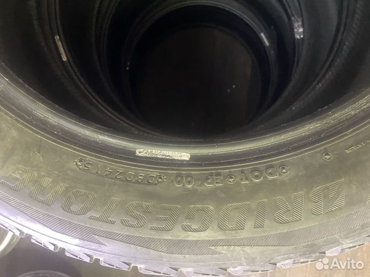 Bridgestone Blizzak DM-V1 225/55 R18